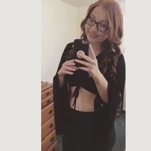 Meet your Posher, Macy